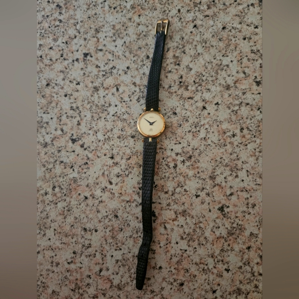Gucci vintage watch